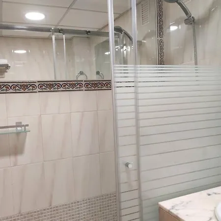 Apartment Paradis Salou, Centro Turistico, Wifi, Piscina, Vistas Al Mar